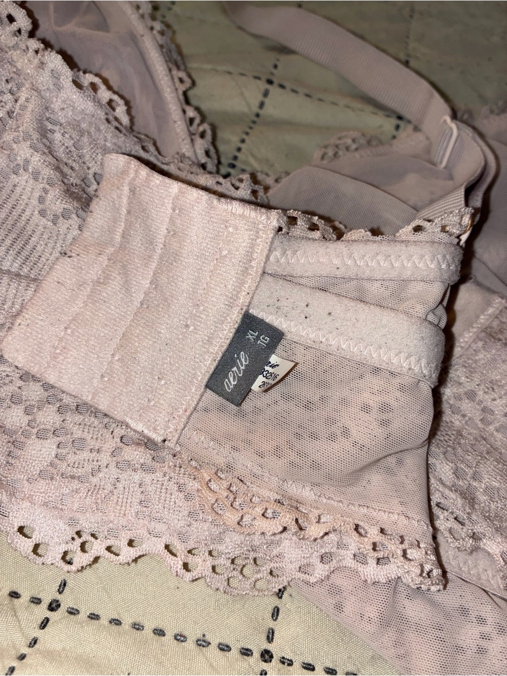 aerie Pale Pink Lace Bralette - Picture 3 of 3